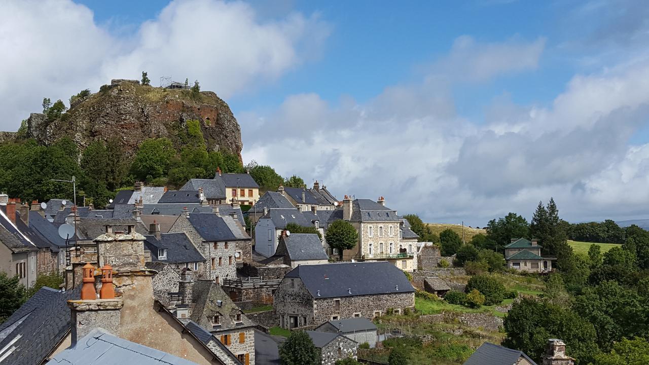 Auberge Le Cheylet Apchon 외부 사진